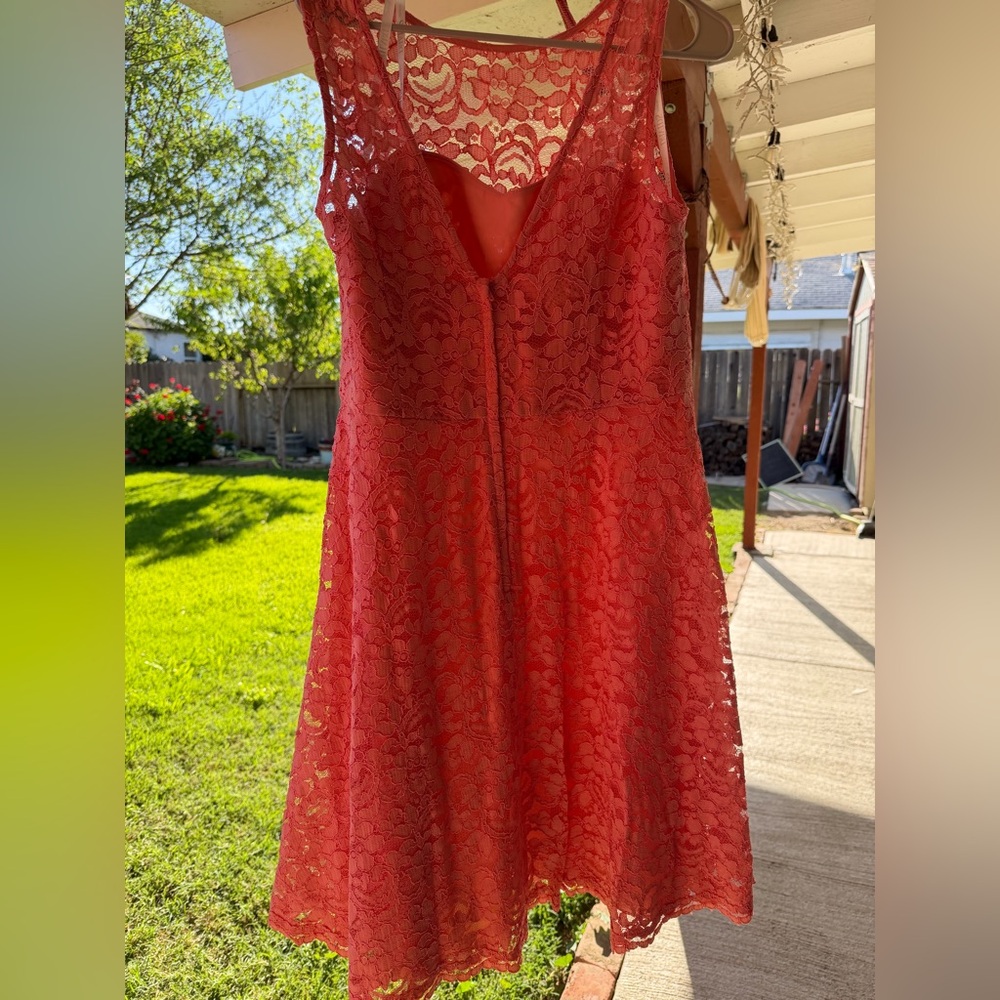 David's Bridal Coral Lace Cocktail Dress - Picture 2 of 6